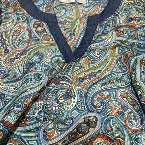 Liz Claiborne Paisley Blouse - Peaceful Blues and Greens.Slenderizing.Versatile